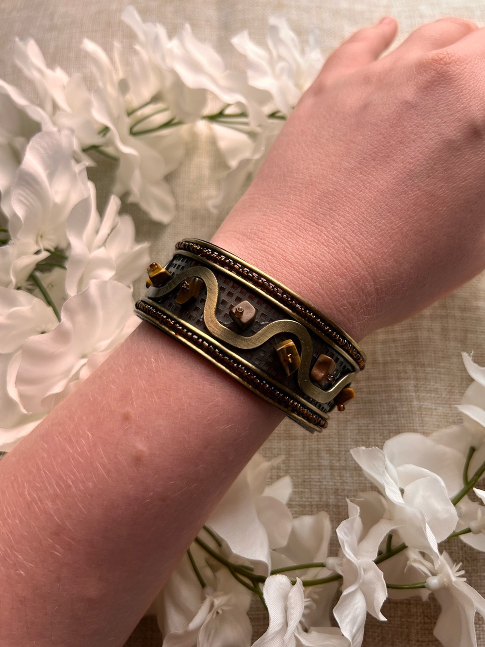 VINTAGE Bronze-Toned Boho Beaded Metal Cuff Bangle